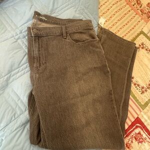 Old Navy Womens Boyfriend Jeans in Brown